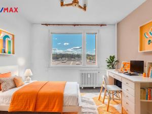 Prodej bytu 4+1, Hostinné, J. A. Komenského, 76 m2