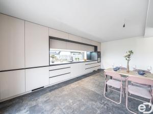 Prodej rodinného domu, Svatý Mikuláš, Prostřední, 172 m2