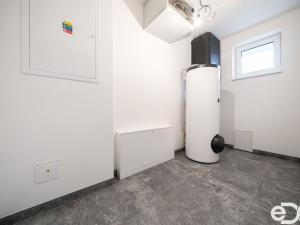 Prodej rodinného domu, Svatý Mikuláš, Prostřední, 172 m2