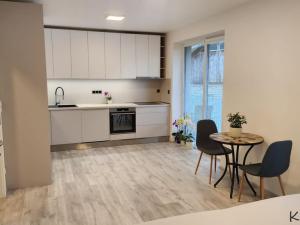 Prodej bytu 1+kk, Zlín - Malenovice, Pod Hradem I, 32 m2