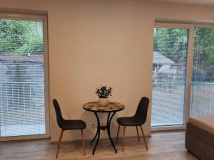 Prodej bytu 1+kk, Zlín - Malenovice, Pod Hradem I, 32 m2