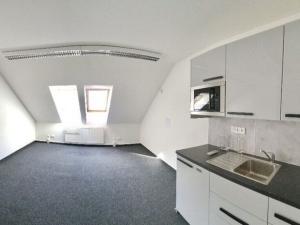 Pronájem kanceláře, Praha - Malá Chuchle, Zbraslavská, 87 m2