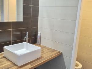 Pronájem kanceláře, Praha - Malá Chuchle, Zbraslavská, 87 m2