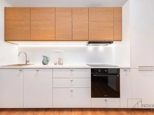 Prodej bytu 4+kk, Praha - Záběhlice, Bělčická, 60 m2