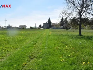 Prodej pole, Podomí, 1938 m2