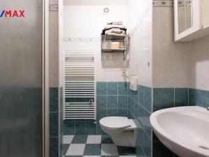 Prodej bytu 3+kk, Karlovy Vary, Ondřejská, 64 m2