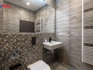 Prodej bytu 2+kk, Karlovy Vary, Foersterova, 47 m2