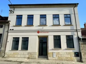 Pronájem bytu 2+1, Hořice, Sladkovského, 43 m2