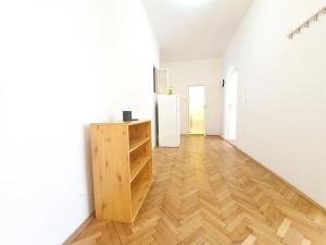 Pronájem bytu 3+1, Praha - Nusle, 5. května, 86 m2