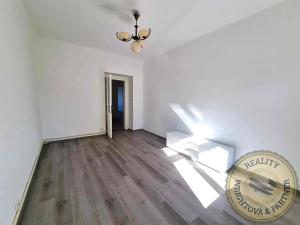 Pronájem bytu 2+1, Praha - Břevnov, Nad Závěrkou, 56 m2