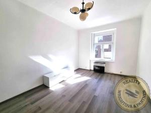 Pronájem bytu 2+1, Praha - Břevnov, Nad Závěrkou, 56 m2
