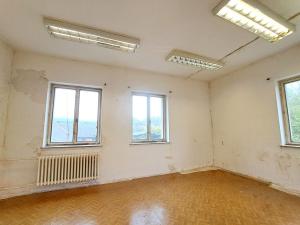 Pronájem skladu, Zákolany, 32 m2