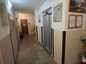 Prodej bytu 3+1, Meziboří, J. A. Komenského, 61 m2
