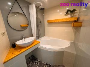 Pronájem bytu 3+kk, Žatec, Dr. Václava Kůrky, 71 m2