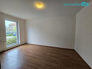 Pronájem bytu 2+kk, Beroun - Beroun-Město, V Zahradách, 65 m2