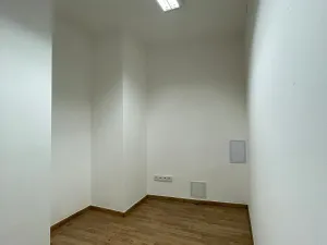 Prodej kanceláře, Praha - Vysočany, Jandova, 83 m2