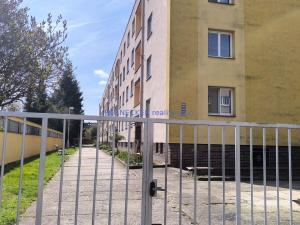 Prodej bytu 3+1, Hradec Králové - Malšovice, Gollova, 67 m2