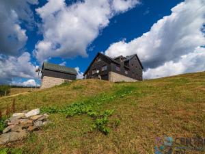 Prodej ubytování, Strážné, 1087 m2