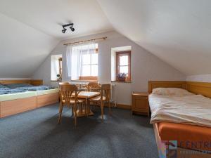 Prodej ubytování, Strážné, 1087 m2