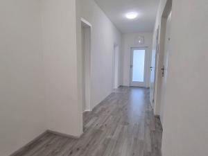Pronájem bytu 3+kk, Chrudim - Chrudim IV, Luhanova, 70 m2