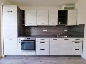 Pronájem bytu 3+kk, Chrudim - Chrudim IV, Luhanova, 70 m2