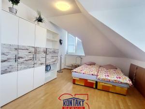 Pronájem bytu 3+kk, České Budějovice, U Stromovky, 80 m2