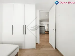 Prodej bytu 3+kk, Praha - Břevnov, Šlikova, 121 m2