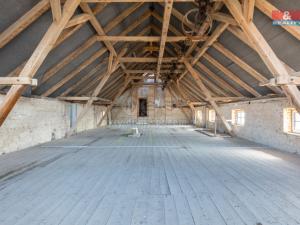 Prodej atypického bytu, Nové Strašecí, Čsl. armády, 320 m2