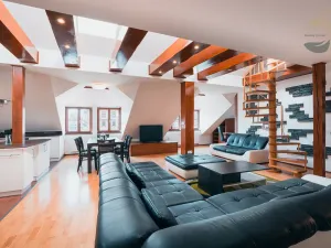 Prodej obchodního prostoru, Sušice, náměstí Svobody, 628 m2