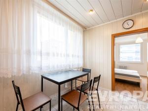 Pronájem bytu 3+1, Praha - Hlubočepy, Voskovcova, 77 m2