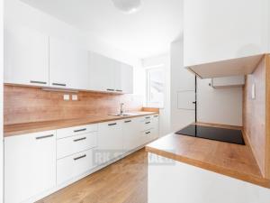 Pronájem bytu 3+kk, Trhové Sviny, Za Pilou, 88 m2