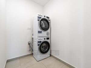 Pronájem bytu 3+kk, Trhové Sviny, Za Pilou, 88 m2