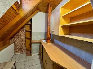 Prodej bytu 1+kk, Cheb, Jakubská, 32 m2