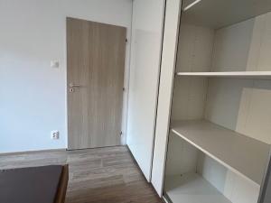 Pronájem bytu 2+1, Opava, Máchova, 50 m2