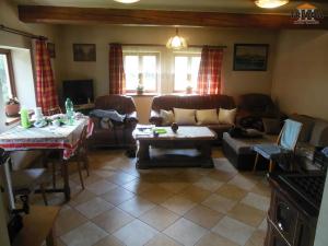 Prodej zemědělské usedlosti, Mladějov, 260 m2