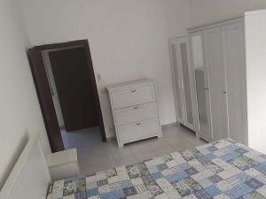 Prodej domu, Piazza Casale, Santa Maria del Cedro, Kalábrie, Itálie, 85 m2