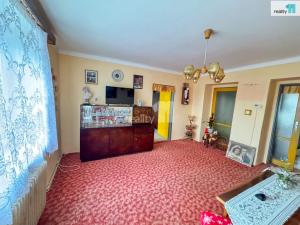 Prodej bytu 2+1, Vejprnice, 1. máje, 55 m2