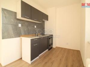 Pronájem bytu 2+1, Kynšperk nad Ohří, náměstí SNP, 54 m2
