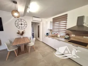 Prodej bytu 3+kk, Mandre, Chorvatsko, 65 m2