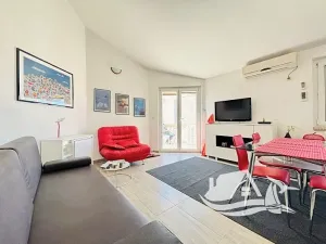 Prodej bytu 2+kk, Novalja, Chorvatsko, 47 m2
