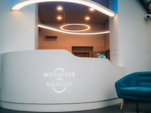 Pronájem obchodního prostoru, Brno, Moravské náměstí, 91 m2