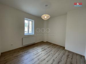 Pronájem bytu 3+1, Nové Strašecí, Nádražní, 70 m2