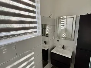 Pronájem bytu 2+kk, Břeclav, Denisova, 51 m2