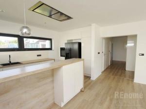 Pronájem rodinného domu, Dobřejovice, Čestlická, 130 m2