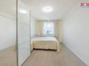 Prodej rodinného domu, Postřižín, Pod Dubem, 94 m2