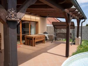 Prodej rodinného domu, Klentnice, 184 m2