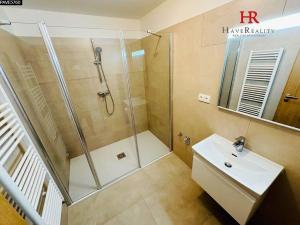 Pronájem bytu 3+kk, Benešov, 102. pluku, 67 m2