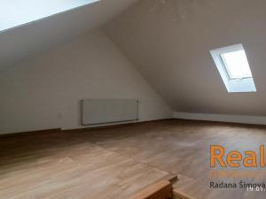 Pronájem bytu 2+1, Napajedla, Na Kapli, 60 m2