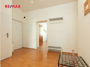 Pronájem bytu 3+kk, Praha - Vršovice, 28. pluku, 84 m2
