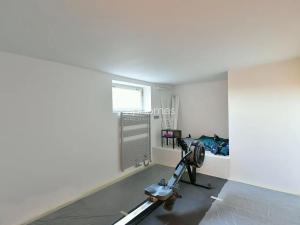 Pronájem rodinného domu, Praha - Břevnov, Hošťálkova, 275 m2